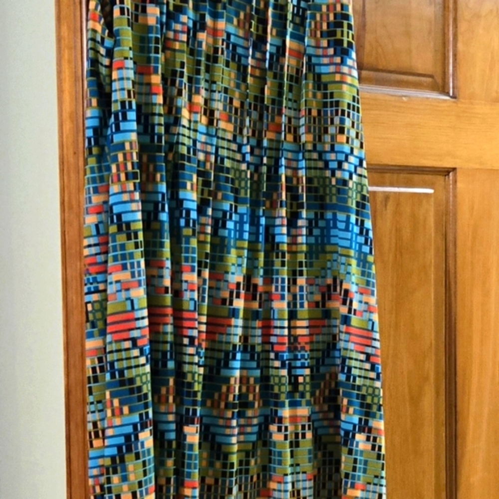 Ronni Nicole Colorful Geometric Patterned Dress